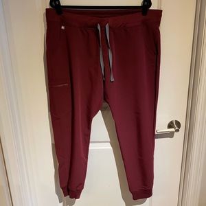 Figs Zamora joggers burgundy 2XL